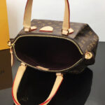 Louis Vuitton Rivoli PM M44543 Brown